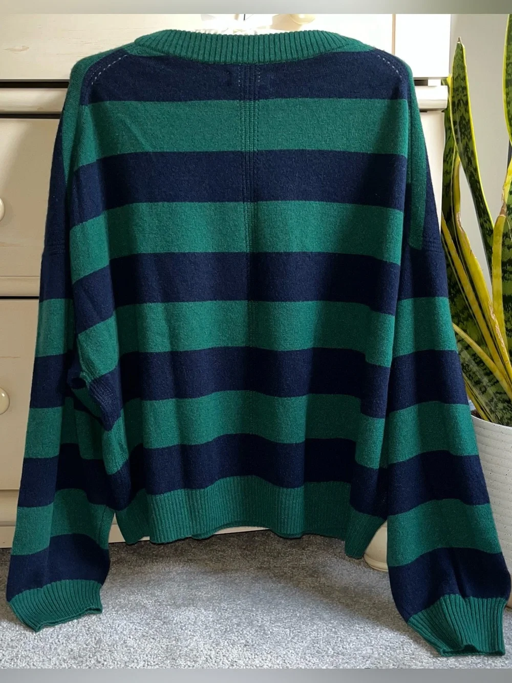 NWT J CREW Cashmere Blouson Sleeve Sweater M
